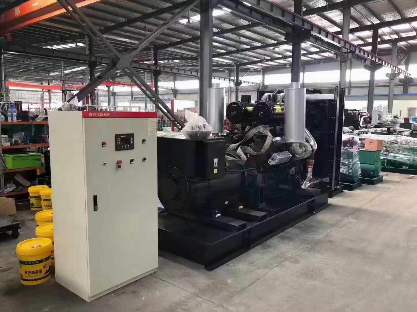 天台柴油发电机运行时的噪音和振动水平如何？