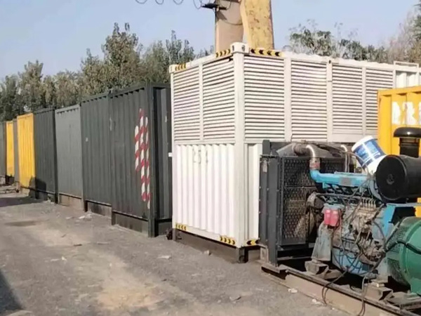 天台200KW柴油发电机机组每小时油耗是多少?